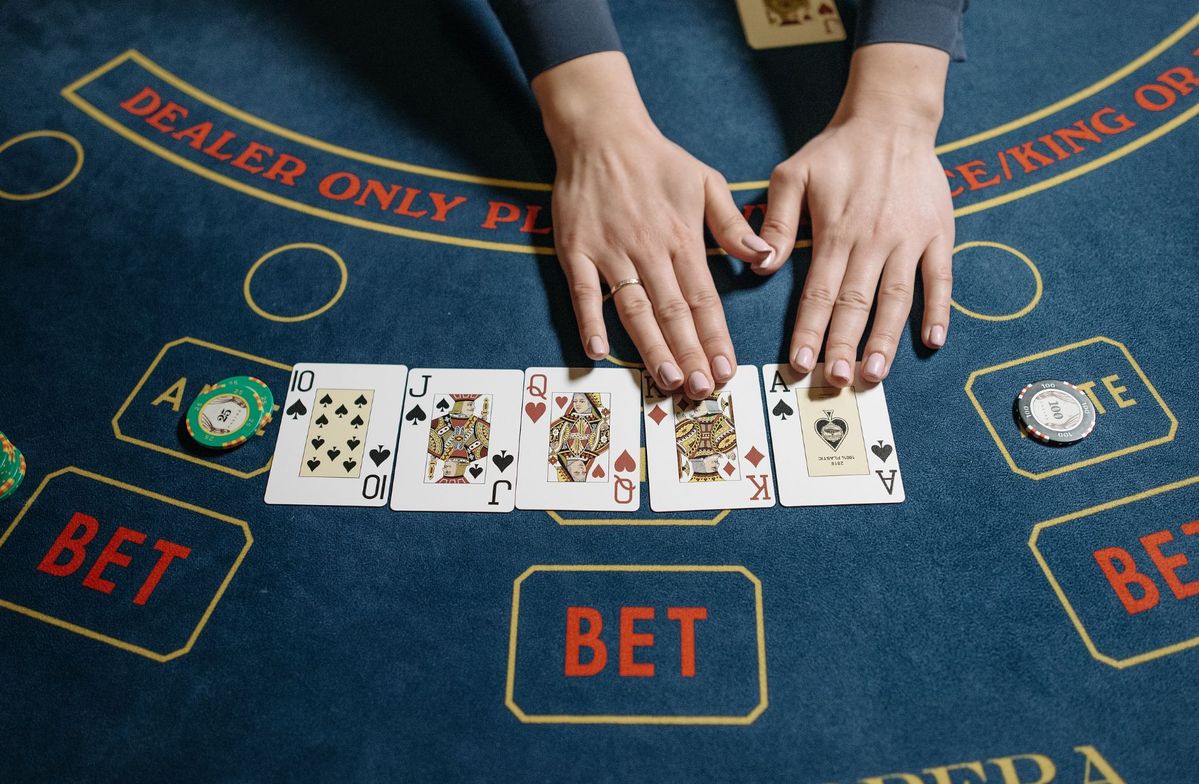 Jackpot World APK پاکستان ریئل منی گیمز